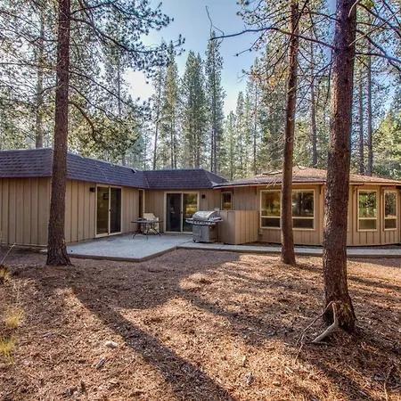 Villa Fawn Lane 1